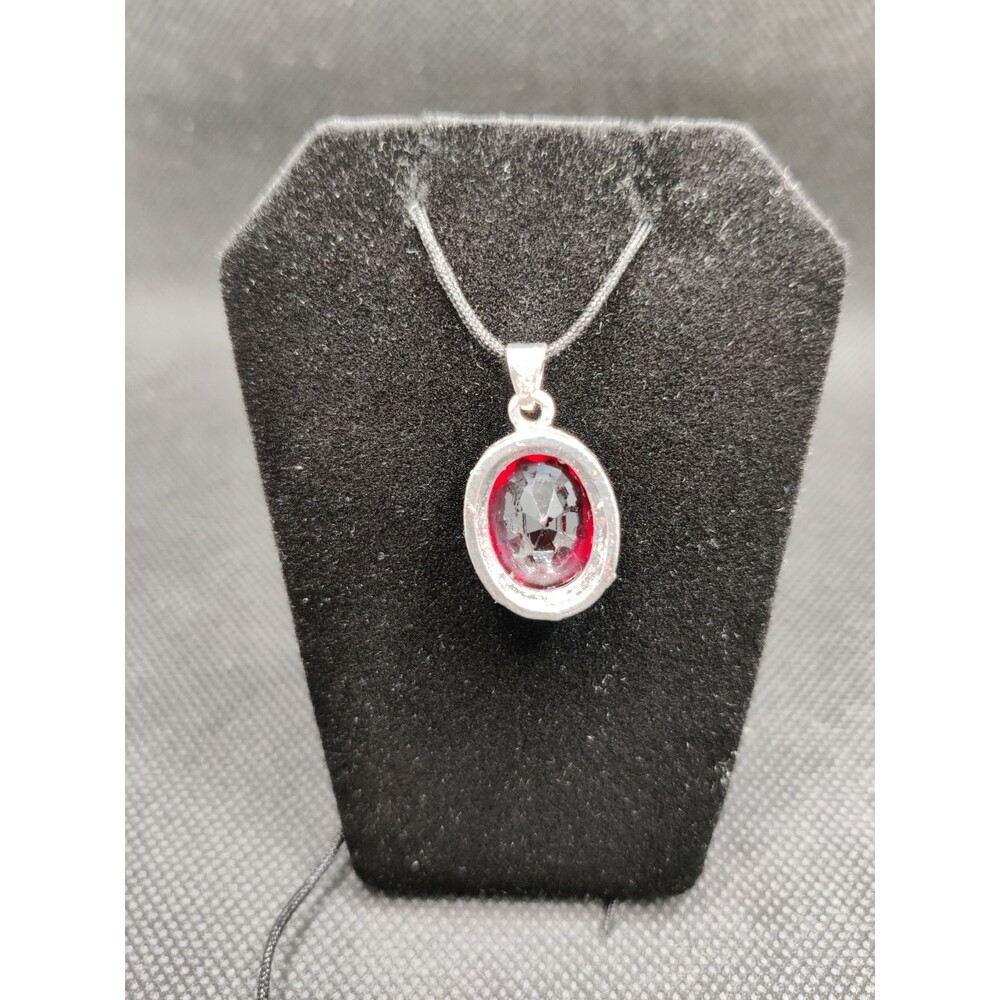 925 Red Rhinestone Pendant - Picture 4 of 4